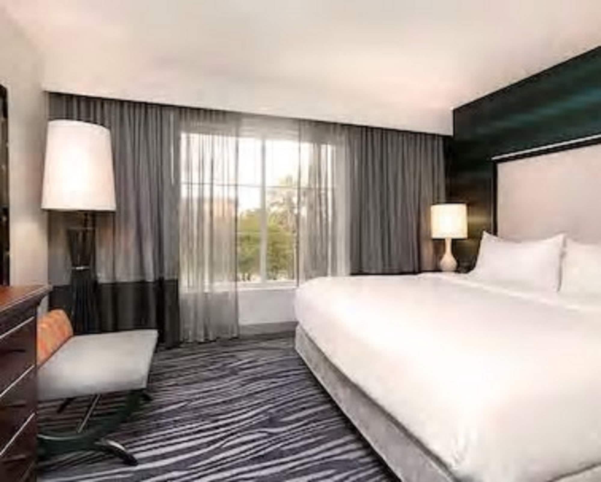Embassy Suites By Hilton Orlando Airport מראה חיצוני תמונה