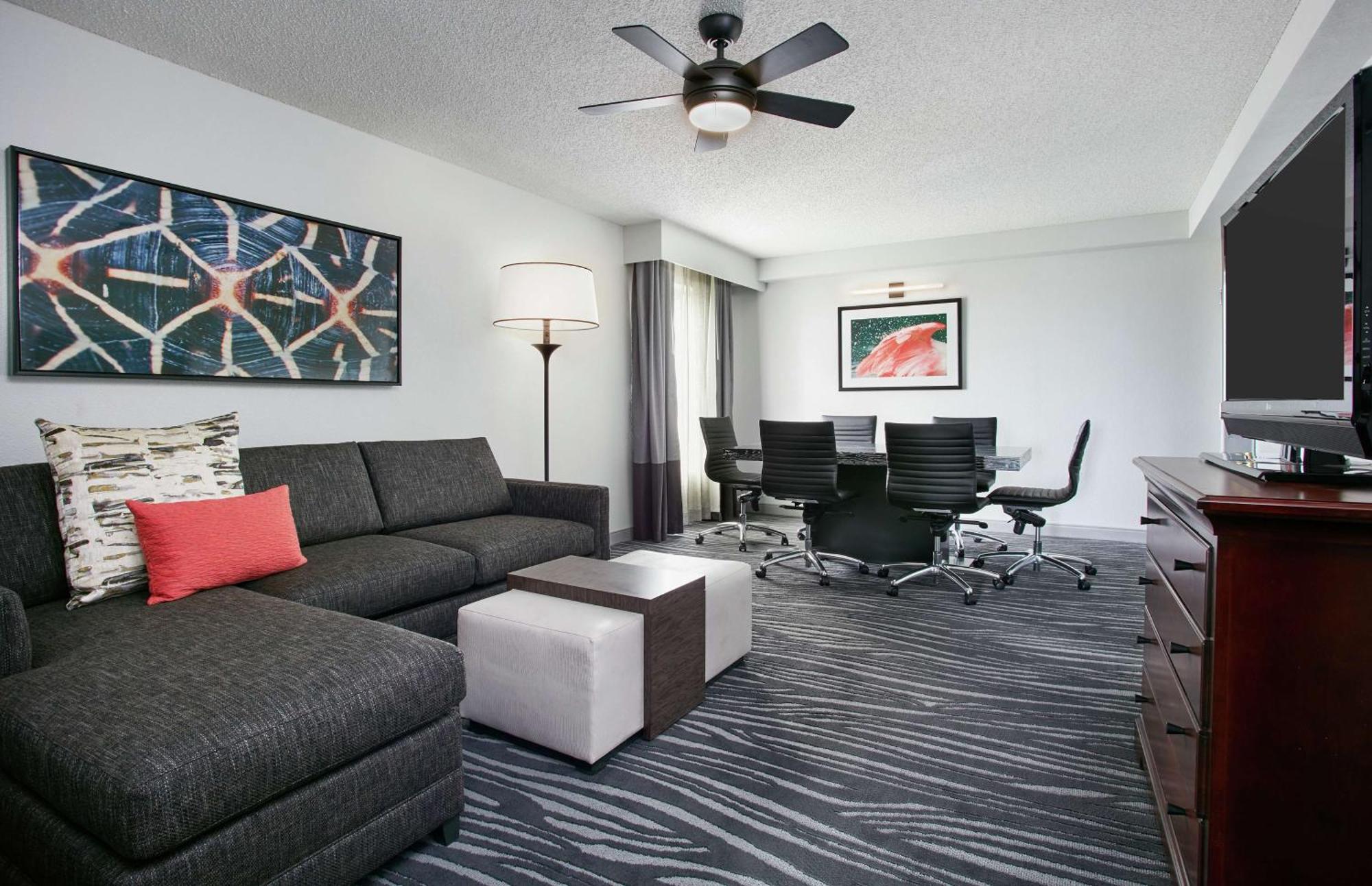 Embassy Suites By Hilton Orlando Airport מראה חיצוני תמונה