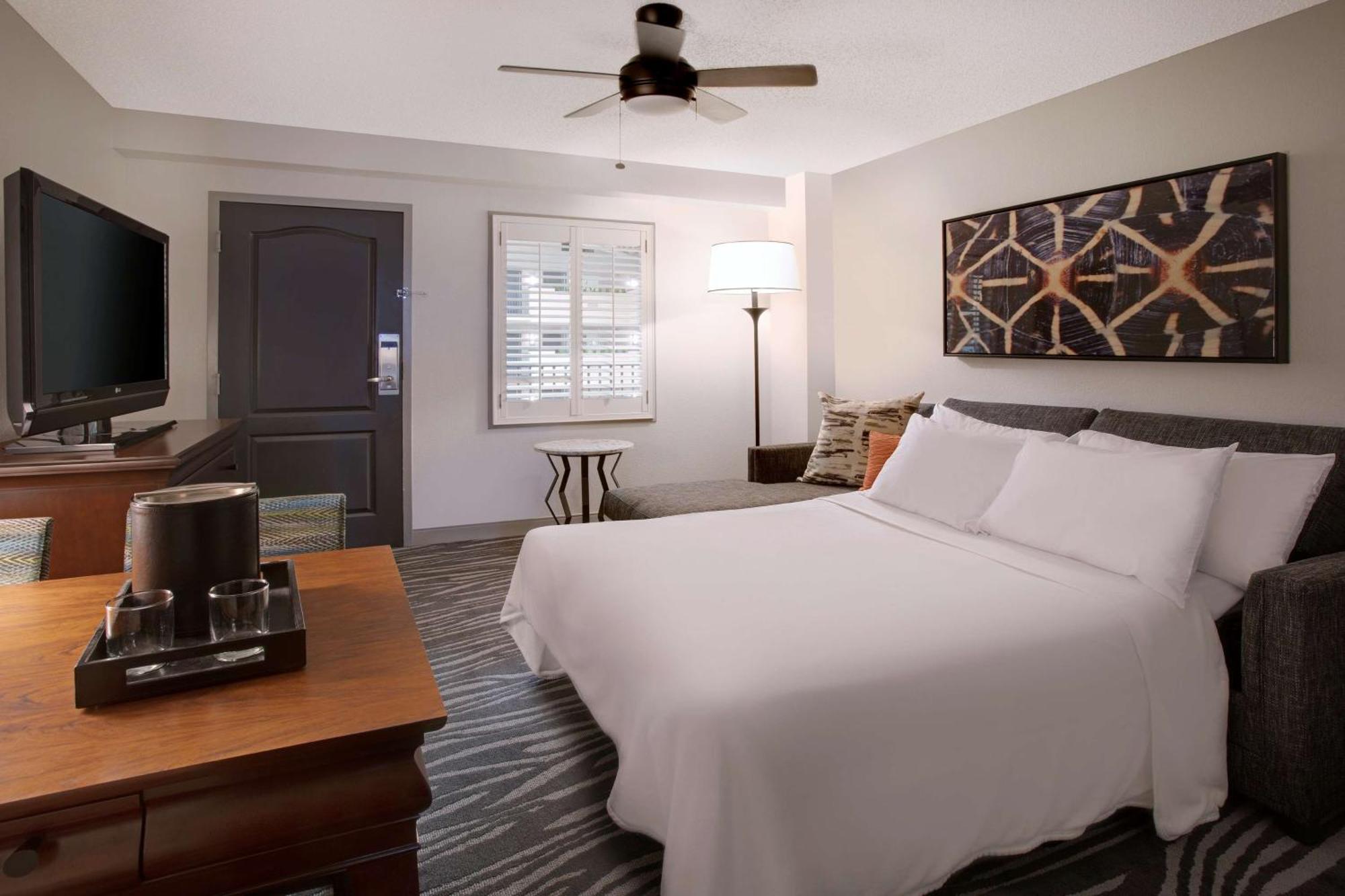 Embassy Suites By Hilton Orlando Airport מראה חיצוני תמונה