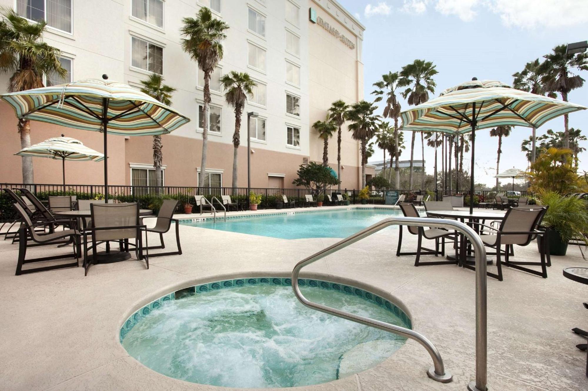 Embassy Suites By Hilton Orlando Airport מראה חיצוני תמונה