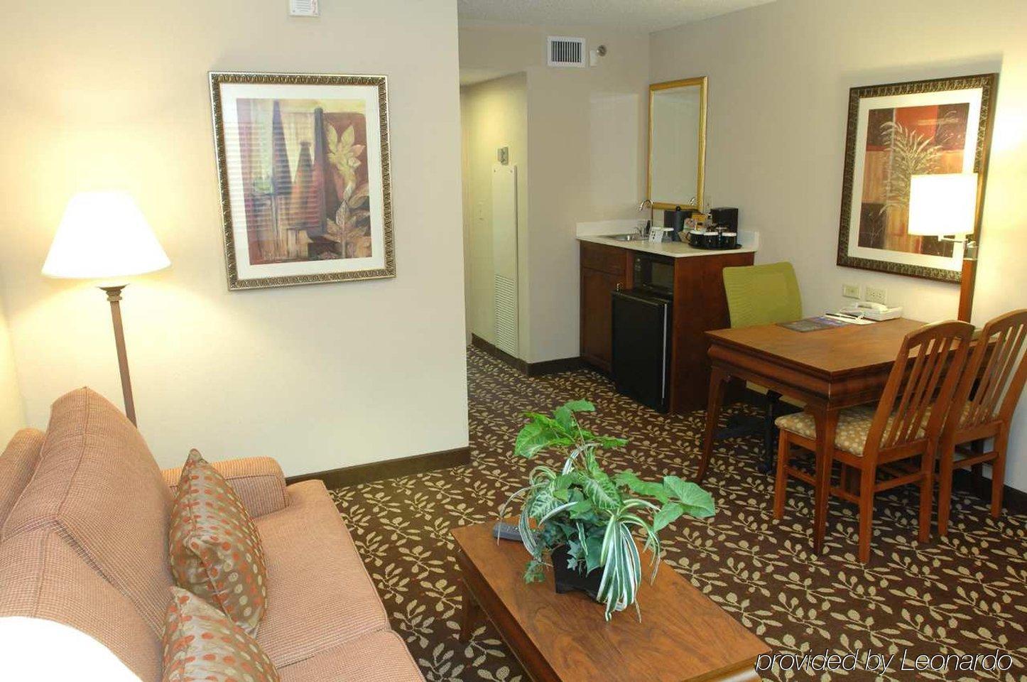 Embassy Suites By Hilton Orlando Airport חדר תמונה