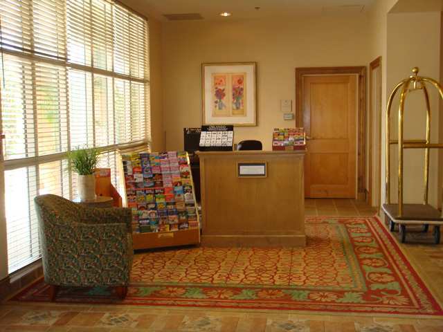 Embassy Suites By Hilton Orlando Airport מראה פנימי תמונה