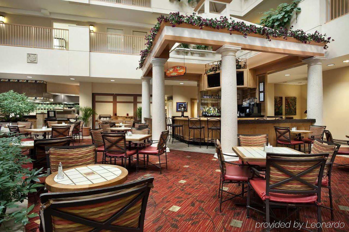Embassy Suites By Hilton Orlando Airport מראה חיצוני תמונה